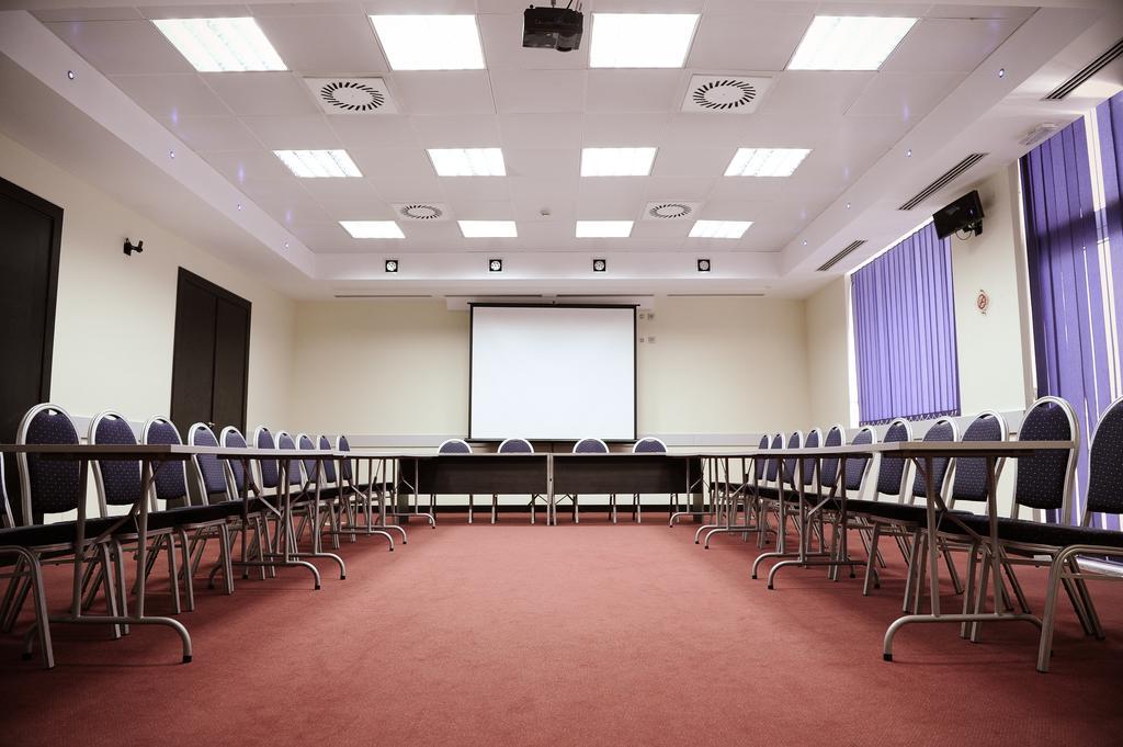 City Hotel Podgorica Ngoại thất bức ảnh
