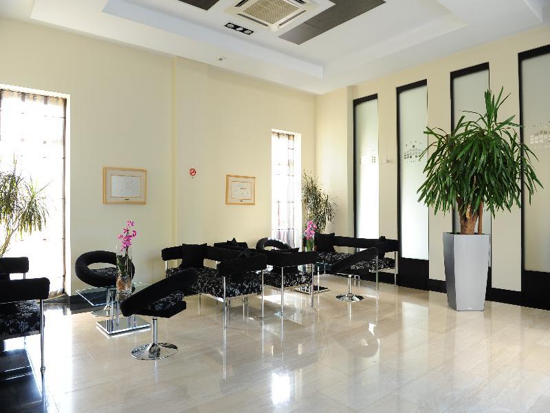 City Hotel Podgorica Ngoại thất bức ảnh