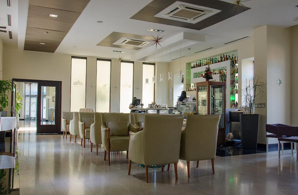 City Hotel Podgorica Ngoại thất bức ảnh