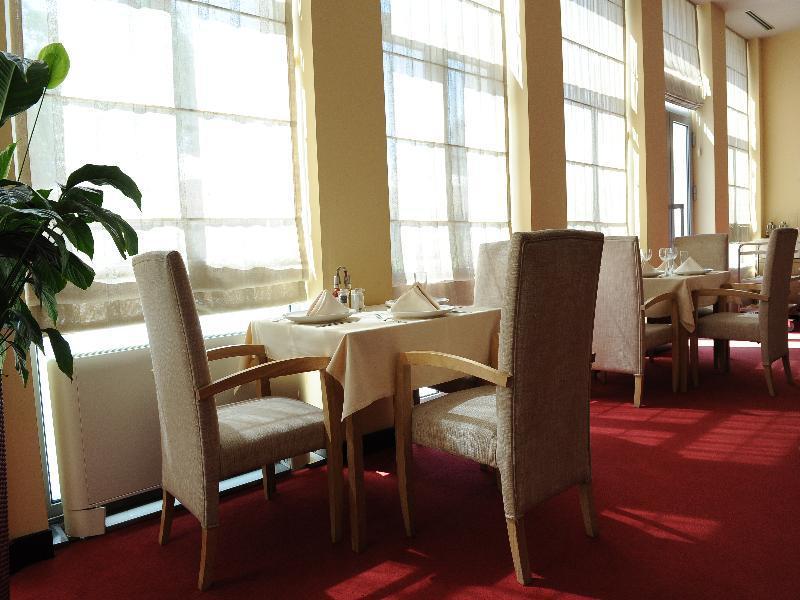 City Hotel Podgorica Ngoại thất bức ảnh