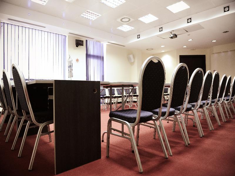 City Hotel Podgorica Ngoại thất bức ảnh
