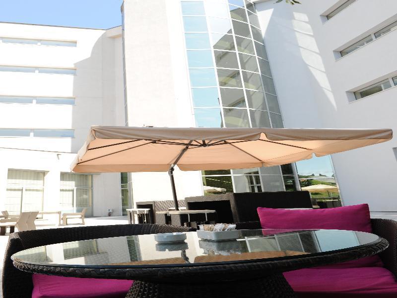 City Hotel Podgorica Ngoại thất bức ảnh