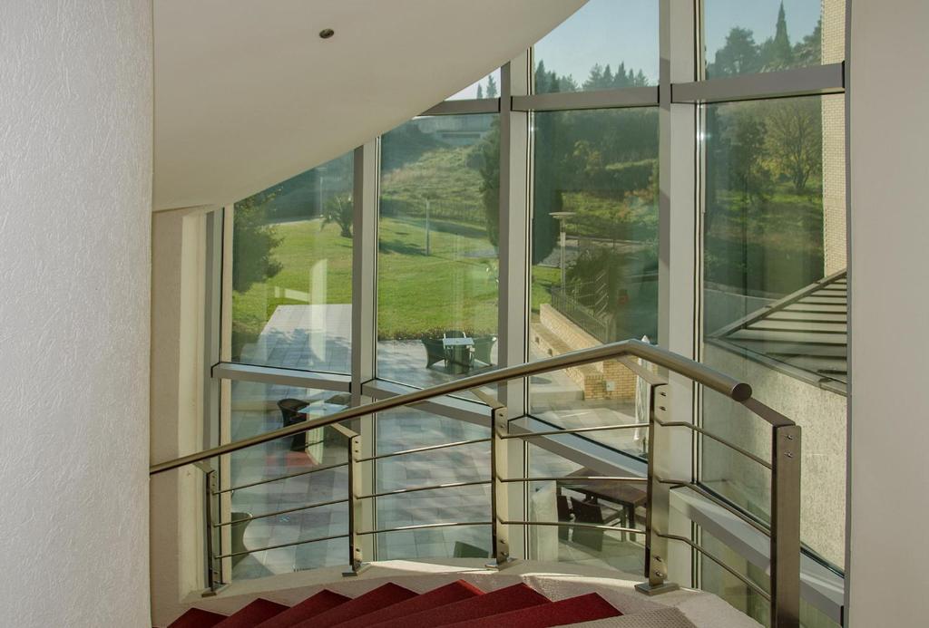 City Hotel Podgorica Ngoại thất bức ảnh