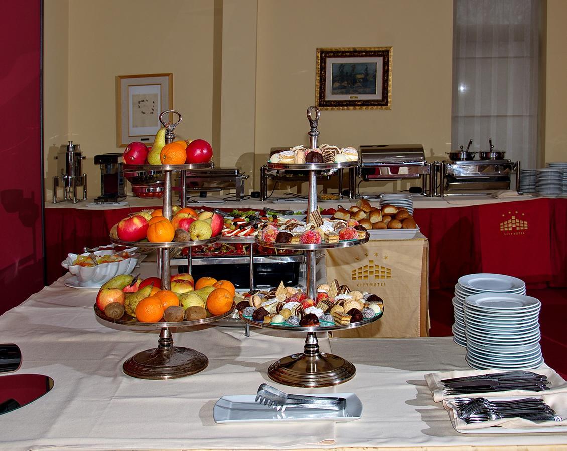 City Hotel Podgorica Ngoại thất bức ảnh
